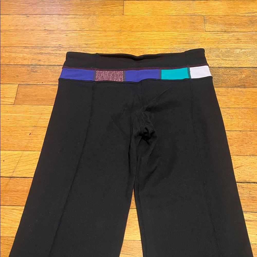Lululemon The Groove Flare Pants in Black & Quilt, Women’s size 4 - Picture 10 of 14